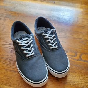 Men's Sperry Halyard LL sneaker new